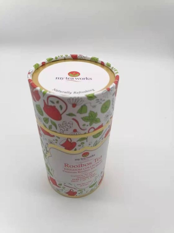 Papel Kraft biodegradável personalizável e tubos de café e chá feitos de papelão reciclado para embalagens artesanais