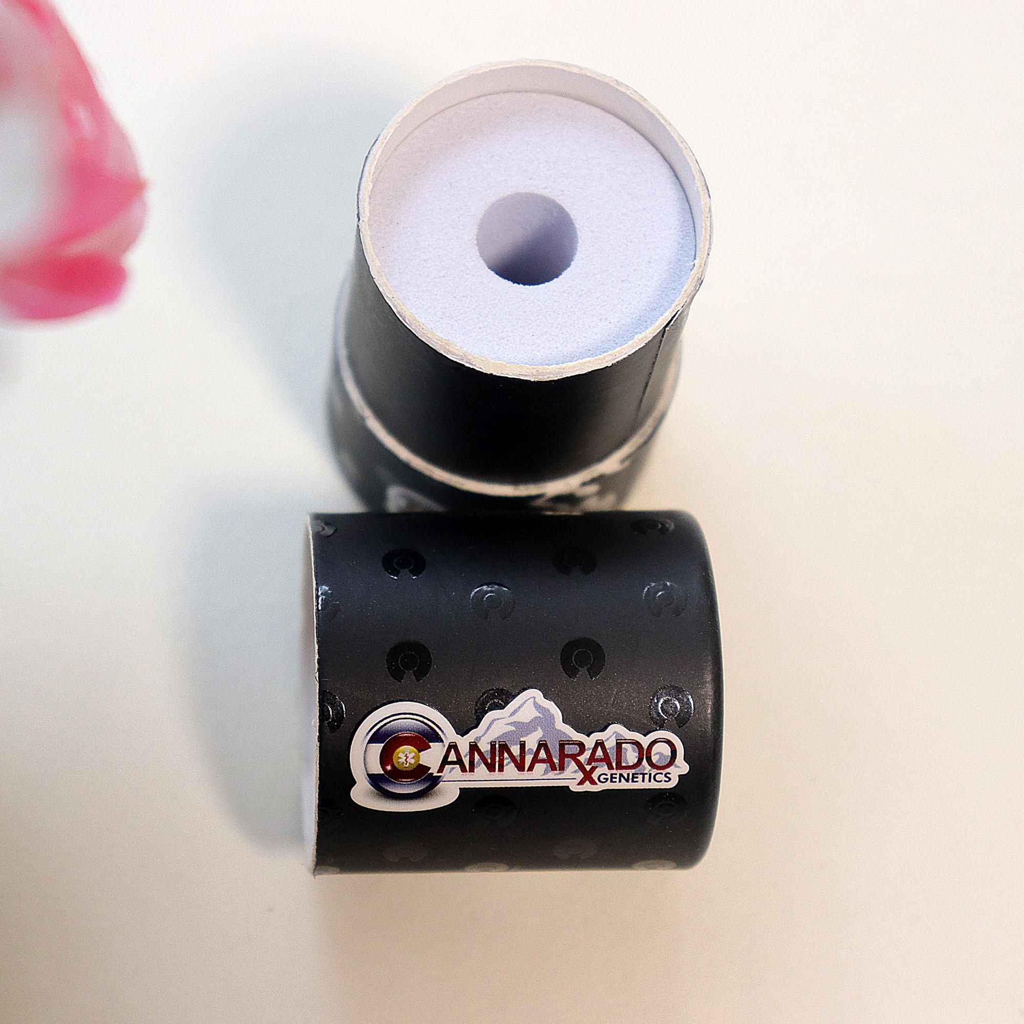 Venda quente caixa de cilindro de papel kraft de luxo personalizada para velas de óleo de perfume e óleos essenciais usam embalagens de tubos de papel